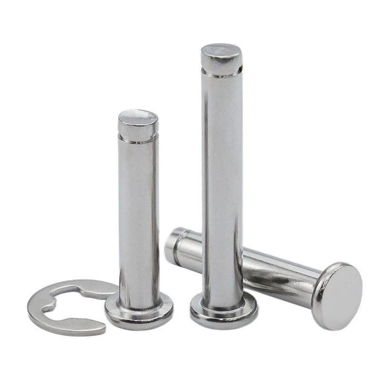 Pin clevis dengan alur cincin penahan